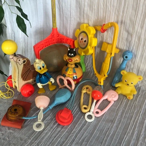 Vintage FISHER PRICE doctor bag replacement parts ,walker popper, baby r…