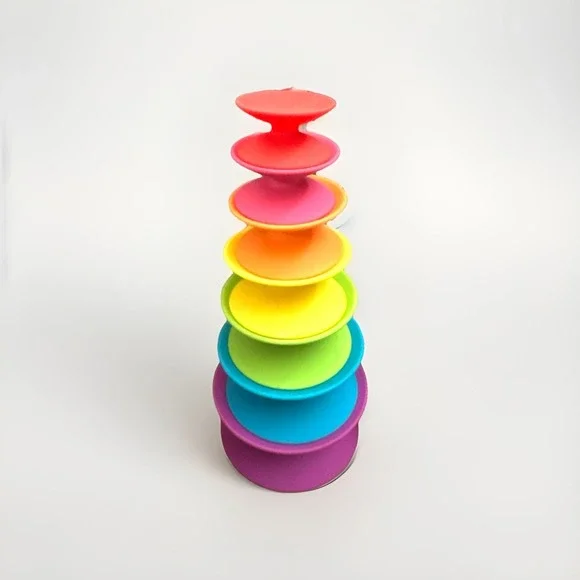 Fat‎ Brain TOYS Spoolz Stacking Toy