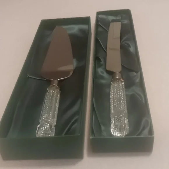Tyrone Full Lead Crystal Cake & Pie Knives Hand Made In Ireland with Boxes.