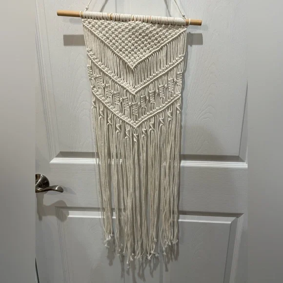 Macramé Wall Hanging - Cream Boho Wall Decor