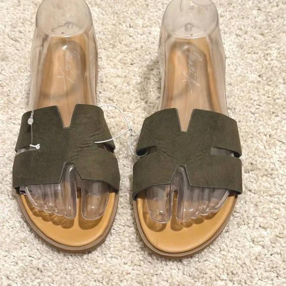 Mari A Olive Green H-Strap Slide Sandals Womens Size 8.5 M Flat Shoes