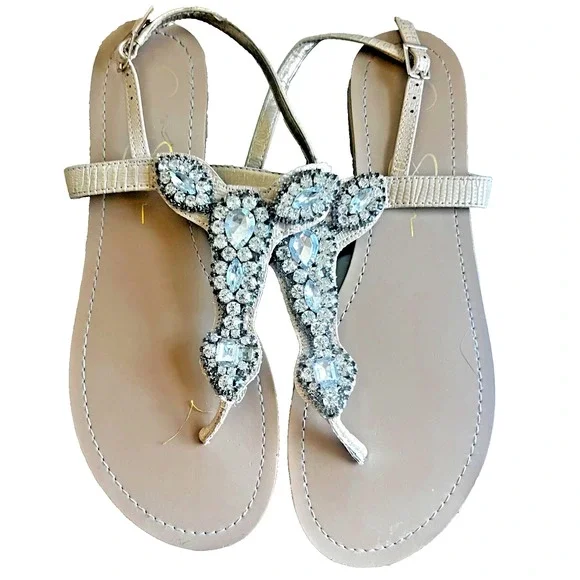Jessica Simpson Sandals  Rhinestone Size 7  Adjustable T Shaped Feminine Sparkly