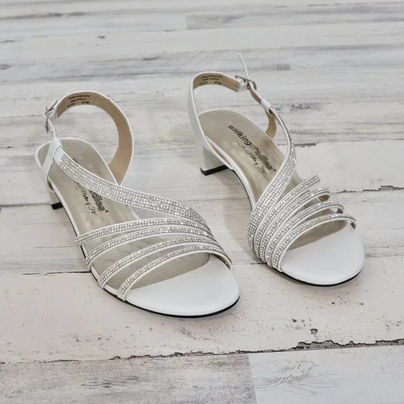 Walking Cradles Lettie White Cashmere 8.5 New without Box