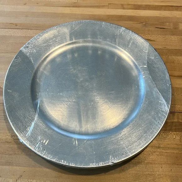 Ashland Plate Chargers