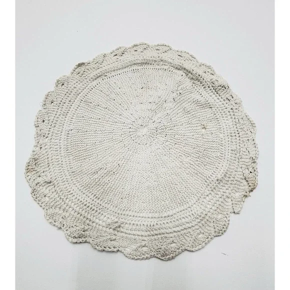 Vintage Hand Crocheted Doily Cream Round Lace Table Centerpiece 10