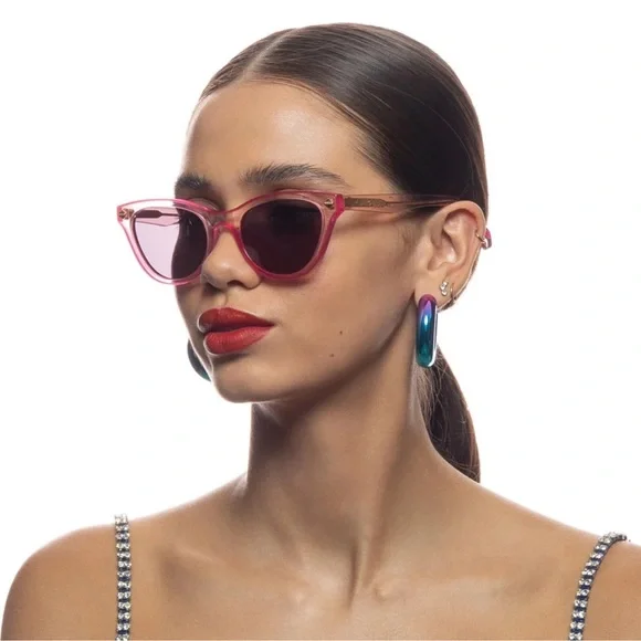 CAMILLA “Festival Frolic” Pink Acetate Cat-Eye Festival Beach Brunch Sunglasses