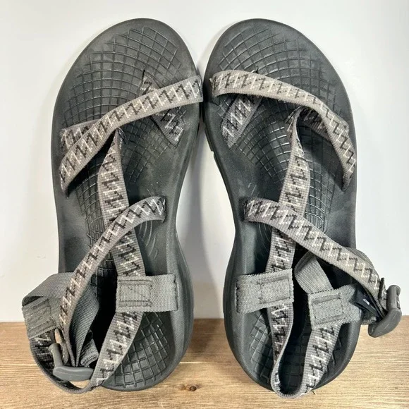 Chaco Z/2 Classic Sandals Mens SZ 10 Gray Beach Walking Outdoor River Fishing