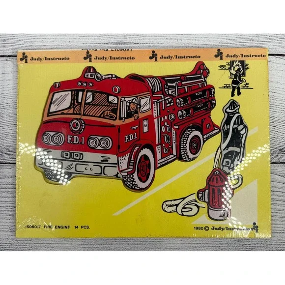 Vintage‎ Judy Instructo Wood Puzzle 1980 Fire Engine