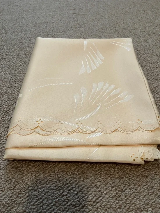 Rectangular Polish Table Cloth Floral Light Orange