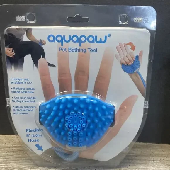Aquapaw Dog Bath Brush  Sprayer  Scrubber ‎ Indoor/Outdoor
