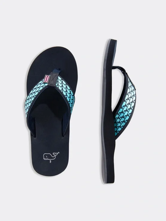 Vineyard vines Classic Whale Foam Flip Flops - Size 9