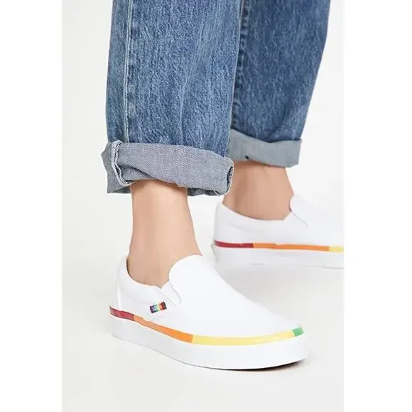 New Vans UA Classic Slip-On Sneakers White Canvas Women's Size 6