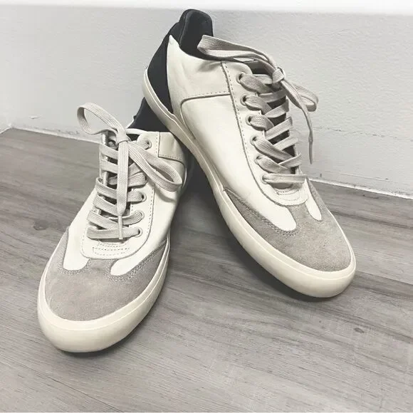 Camper low cut sneakers sz 11. Genuine suede and leather Cream Gray Navy Blue