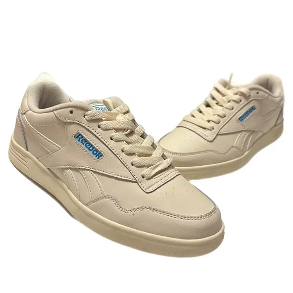 Reebok‎ sneakers