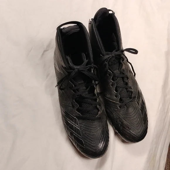Adidas mens cleats size 13