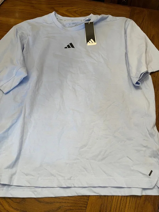 adidas Light Blue Men’s Oversized Crewneck Tee, size XL, NWT