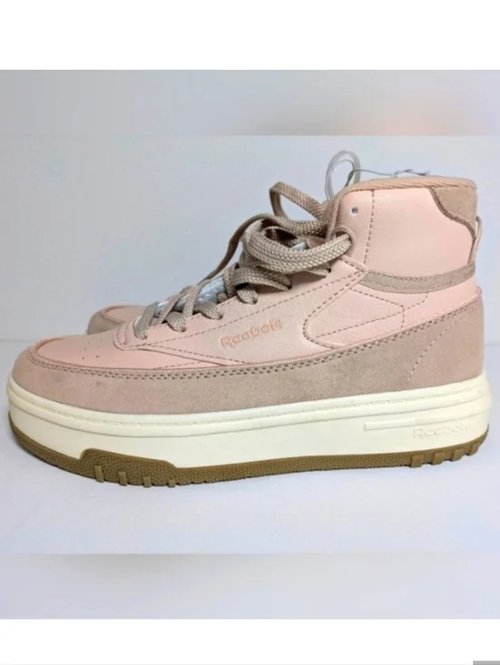 Reebok New Women Club Geo Soft Pink Ecru/White/Gum Platform Sneakers Sz 9 Shoes