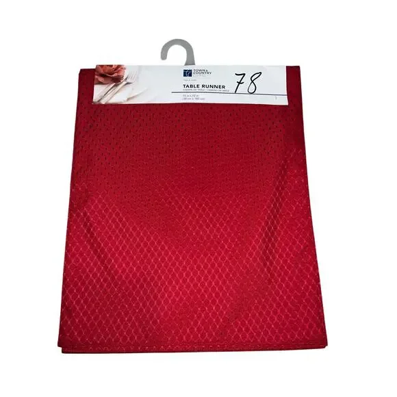 Town & Country Red Living Diamond Pattern Table Runner 15 in x 72 in