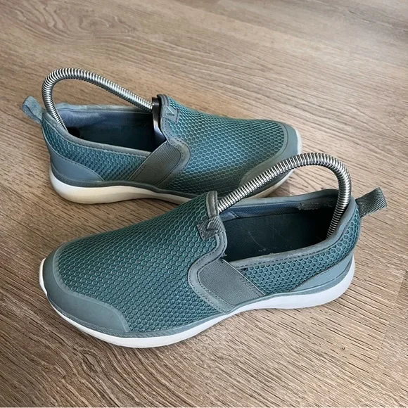 Vionic‎ Julianna Pro Sage Mesh size 6.5