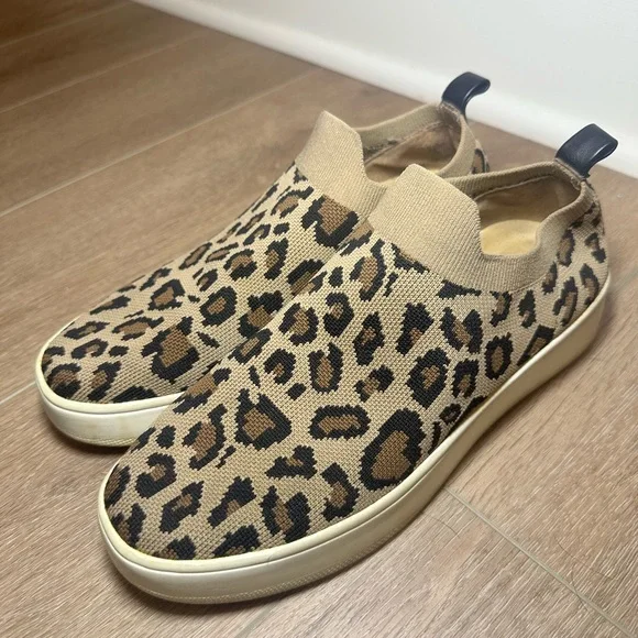 Steve Madden‎ Leopard Print Sneakers Size 8.5 Womens