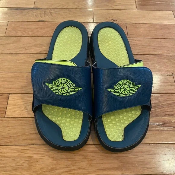 Nike Air Jordan Slides Jumpman Hydro 2 Retro‎ Flight Bred 644935-303 Size 13