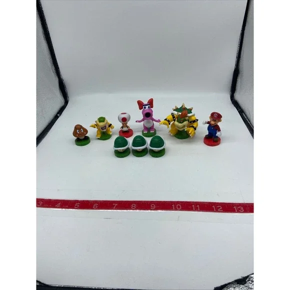 Nintendo Super Mario Collector Chess Replacement Pieces Mario Bowser Birdo 9pc