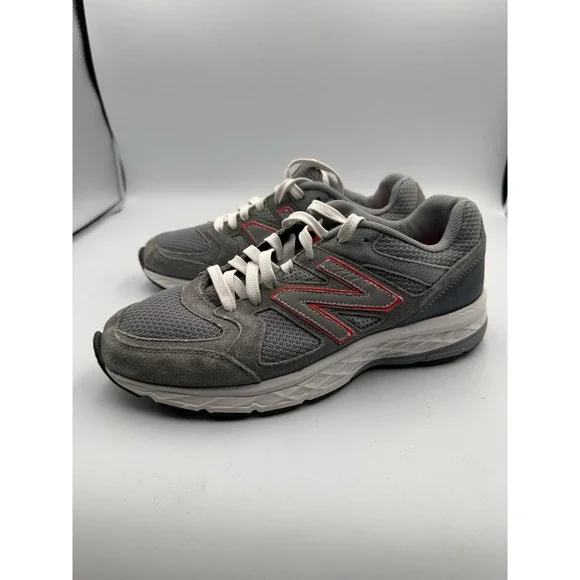 New Balance‎ Womens Sneaker Size 8.5B 795 v1Comfort with Ultra comfort