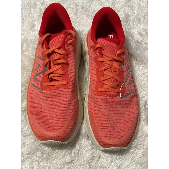 New Balance Women's Coral Lace Up Fresh‎ Foam X Kaiha Road Size 11 Running