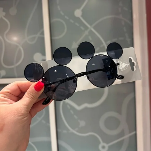 NWT! DISNEY PARKS Mickey Mouse Ear Black Tinted Sunglasses