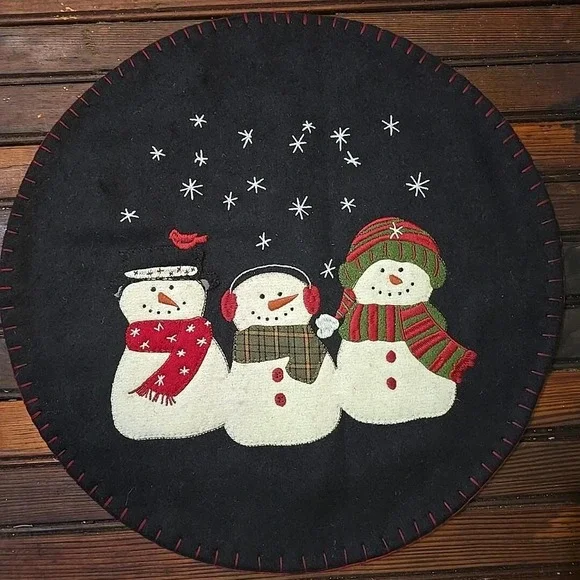 Primitive Raghu Christmas Winter SNOWMAN Candle Mat or Table Mat Snowmen 15