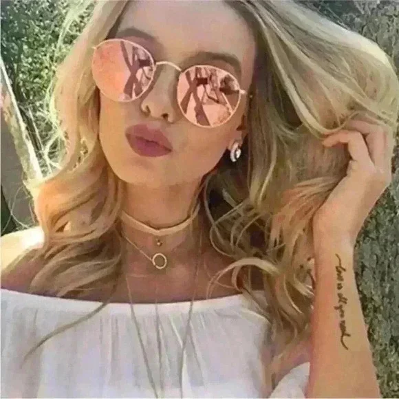 Rose Pink Round Lens Gold Frame Sunglasses with microfiber cleaning pouch
