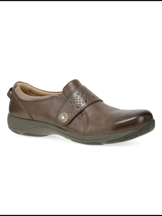 Dansko Sallie Women's Casual Shoes, Stone Waxy Burnished,