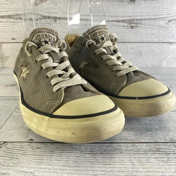 Converse Shoes Womens 9.5 Gray Chuck Taylor All Star Canvas Sneakers Casual Nice