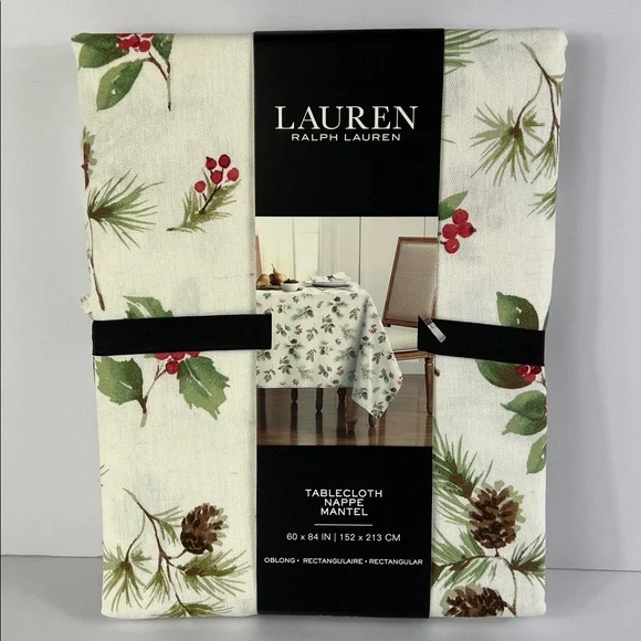 Ralph Lauren Festive Pinecone and Holly Tablecloth 60 x 84 seats 6-8