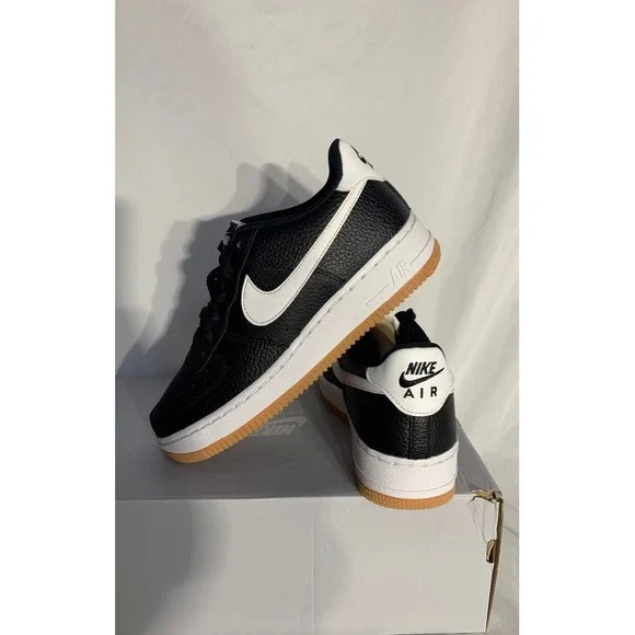 NEW Nike Air Force 1 Low 