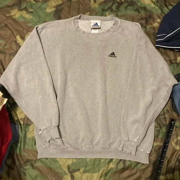 Adidas vintage 90s thrashed distressed grey crewneck‎ size XL/25.5
