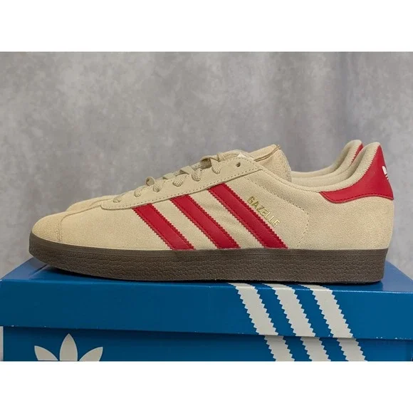 Adidas Gazelle‎ Shoes Men 10 Sand Strata / Better Scarlet / Cloud White