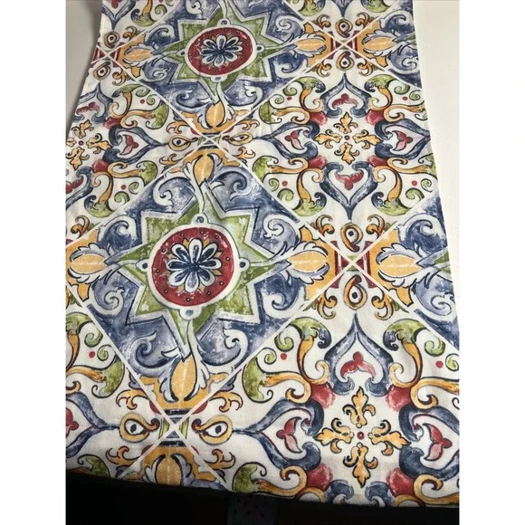 Williams Sonoma Italian Tile Style Flowers Table Runner 16x108