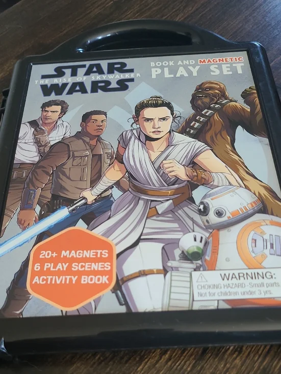 Star Wars: The Rise Of Skywalker Book and Magnetic Play Set New Sealed