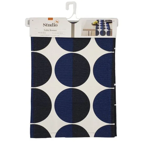 3B Studio Blue Geometric Circle Table‎ Runner 14