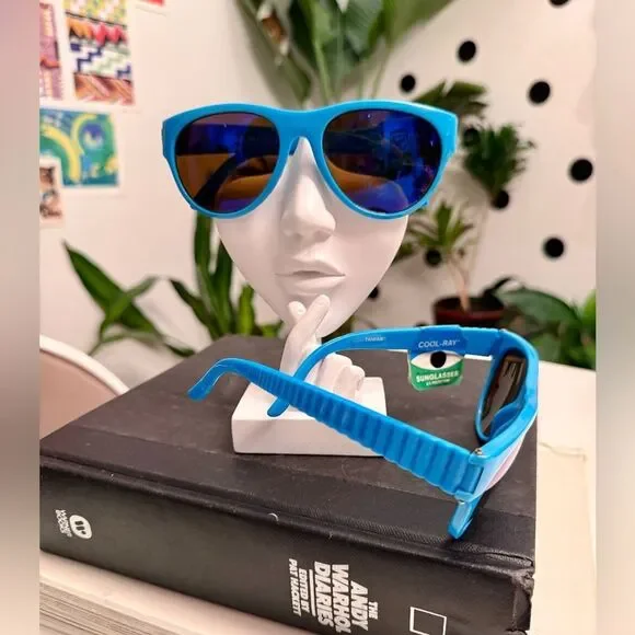 Super Cool True Vintage 1970s Neon Aqua 3D Geometric Ribbed Texture Sunglasses