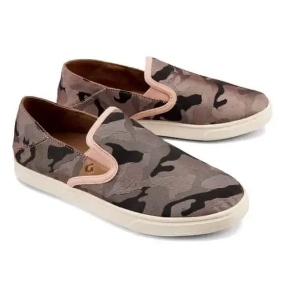 OluKai‎ Women's Pehuea Pai Shoes, Size 9