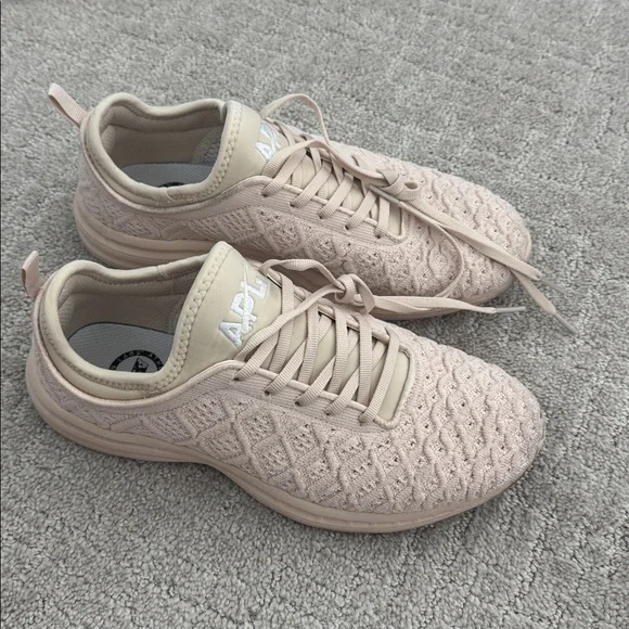 APL Techloom Phantom Sneakers sandcastle cream off white ecru beige offwhite