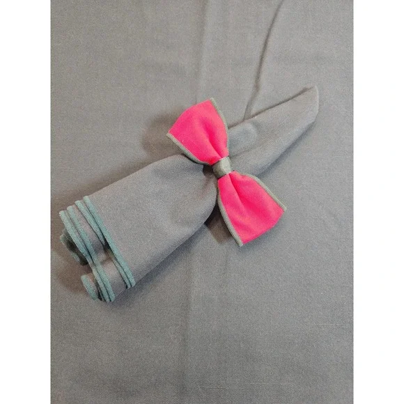 Set of‎ 8 Vintage Green Napkins with Red Bow Accent Napkin Rings Christmas 70s.