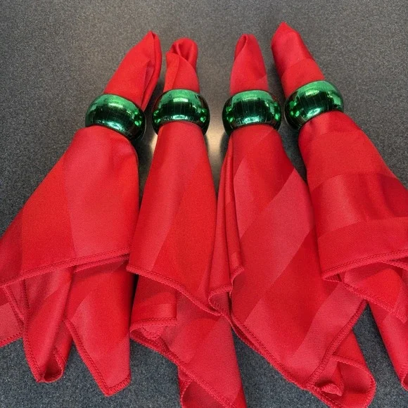 Christmas Red Napkins with Green Rings Dinner‎ Party 16x17 Crisp Linens Holliday