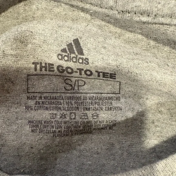 Adidas Men's Gray T-Shirt