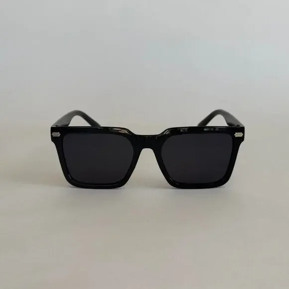Y2K Black Angled Frame Sunglasses Unisex 2000s Bold Look UVA UVB