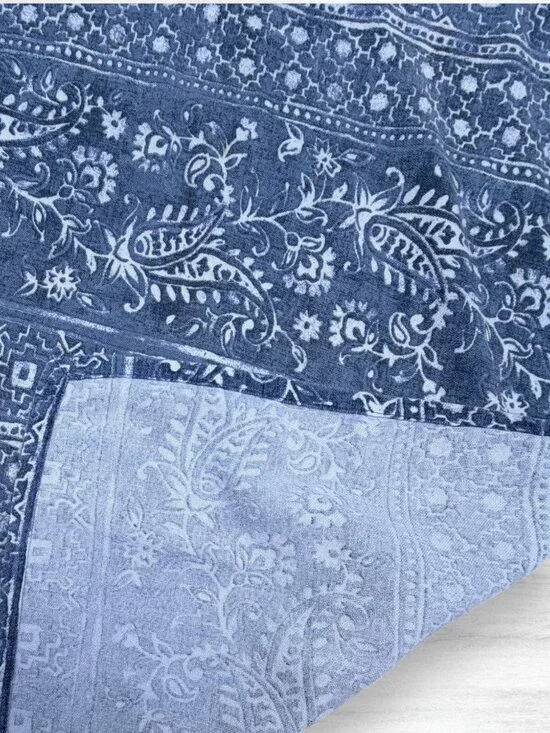Blue White Batik Paisley Floral Tablecloth Cottage Farmhouse FrenchCountry 60x54