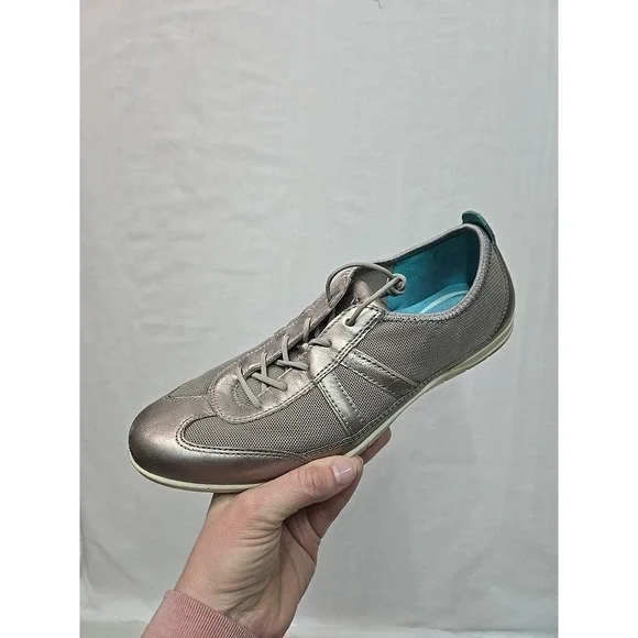 ECCO Bluma Sport Women's Sneakers Shoes EU‎ 39 US 8-8.5 Metallic Gray Lace Up