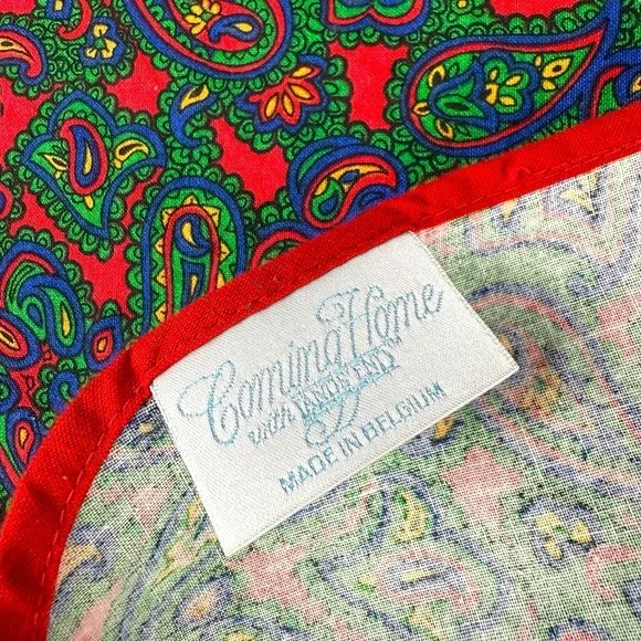 Vintage Lands' End Coming Home‎ Red Green Blue Paisley Table Runner 86